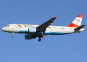 OE-LBJ, Airbus A320-200, Austrian