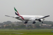 A6-EMQ, Boeing 777-300, Emirates