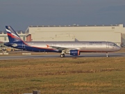 D-AZAC, Airbus A321-200, Aeroflot