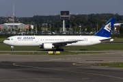 P4-KCA, Boeing 767-300ER, Air Astana