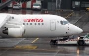 HB-IYR, British Aerospace Avro RJ100, Swiss International Air Lines