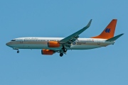 D-AHLK, Boeing 737-800, Hapag-Lloyd Kreuzfahrten