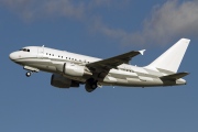 LX-GJC, Airbus A318-100CJ  Elite, Global Jet Luxembourg