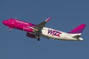 HA-LYH, Airbus A320-200, Wizz Air