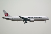 JA706J, Boeing 777-200ER, Japan Airlines