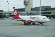 HB-IOX, Airbus A319-100, Air Berlin