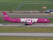 TF-MOM, Airbus A321-200, WOW air