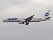 VP-BLV, Boeing 757-200, UTair