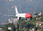 LN-DYH, Boeing 737-800, Norwegian Air Shuttle