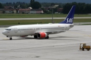 LN-RRT, Boeing 737-800, Scandinavian Airlines System (SAS)