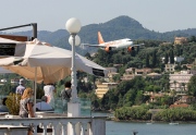 G-EZTJ, Airbus A320-200, easyJet