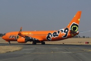 ZS-SJD, Boeing 737-800, Mango