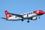 HB-IJV, Airbus A320-200, Edelweiss Air