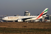 A6-EKX, Airbus A330-200, Emirates