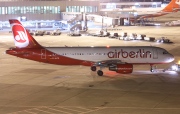 D-ALTD, Airbus A320-200, Air Berlin