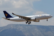 EI-DIP, Airbus A330-200, Air One