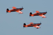 G-ZEXL, Extra 300-L, The Blades