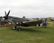 G-OXVI, Supermarine Spitfire-LFXVIe, Private