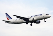 F-GFKA, Airbus A320-100, Air France