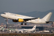 EC-LAA, Airbus A320-200, Vueling