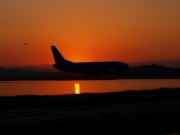 OO-TUA, Boeing 737-400, Jetairfly